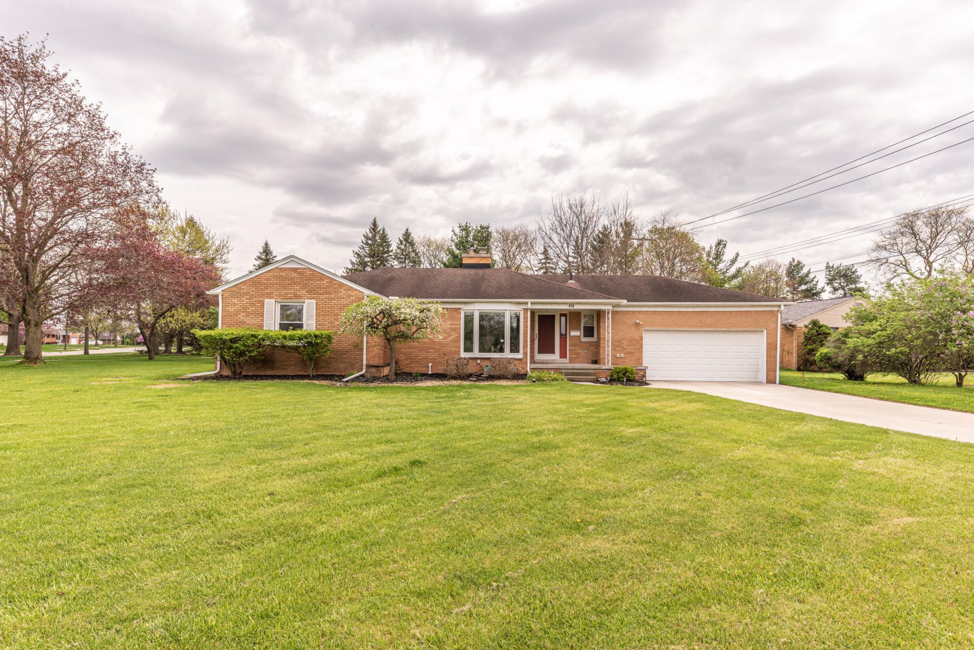 415 Linden Court, Saline, MI 48176 Main Photo