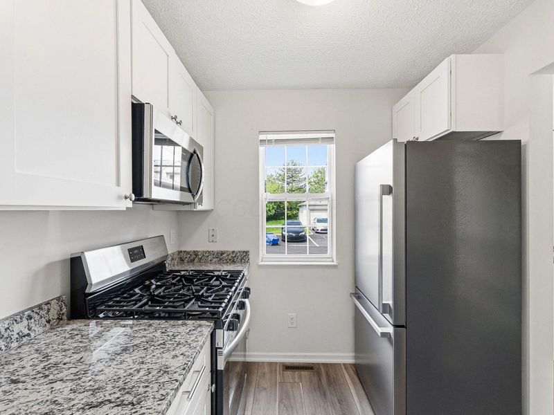 1616 Holland Drive, Unit 187C, Hilliard, OH 43026 Photo 5