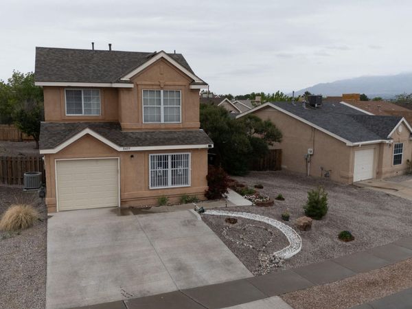 8409 Cedarcroft Road NW, Albuquerque, NM 87120