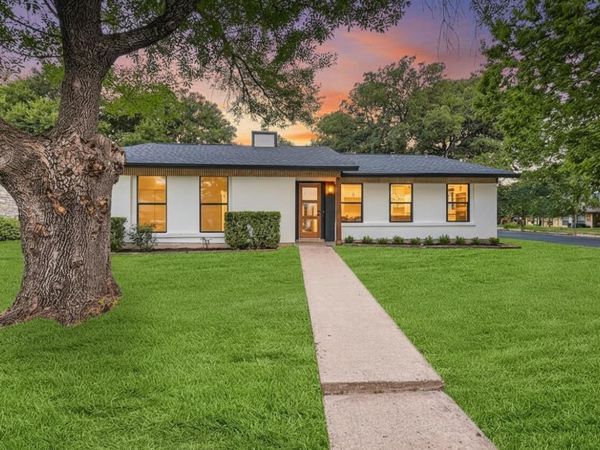 5700 Lewood DR , Austin, TX 78745