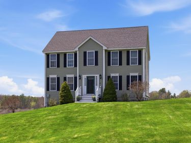 15 Baer Road, Rollinsford, NH 03869