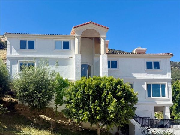 43 Flintlock, Bell Canyon, CA 91307