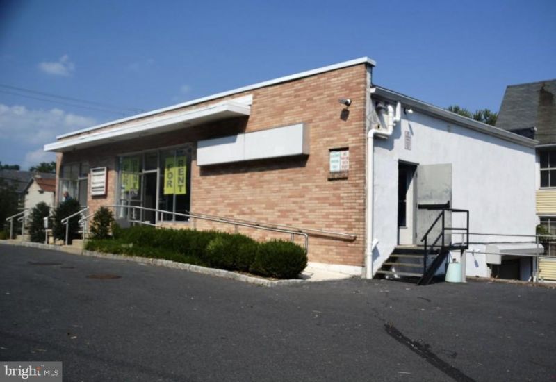 720 EASTON ROAD, RIEGELSVILLE, PA 18077