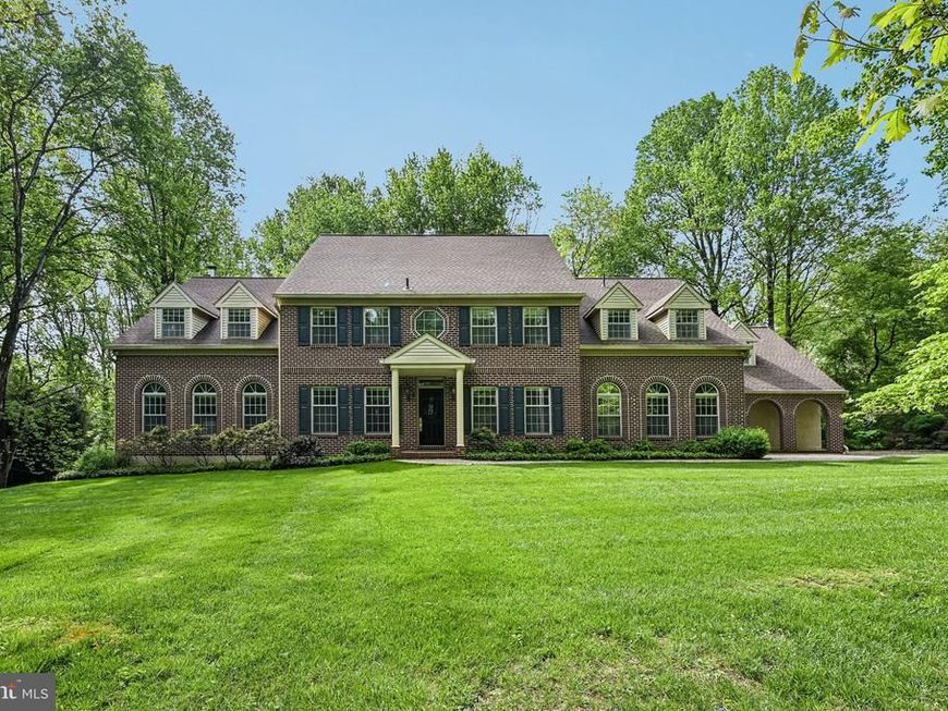 2 Bittersweet Drive, West Chester, PA 19382 Main Photo