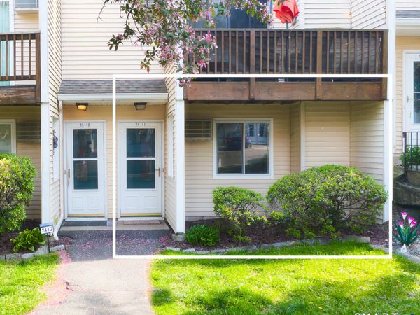 8 Rose, Unit 24-11, Danbury, CT 06811