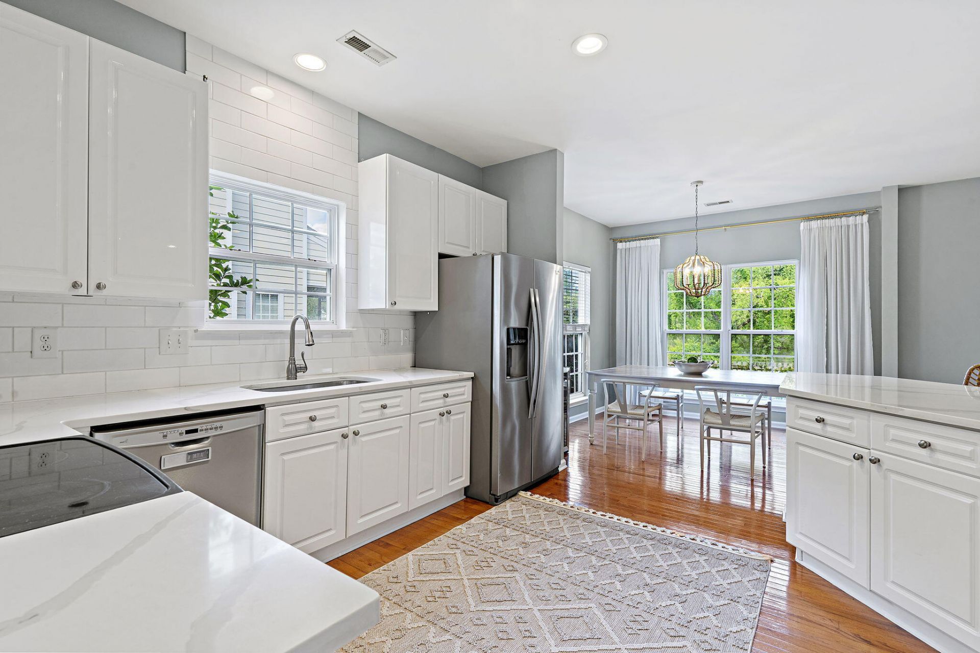 3101 Sonja Way Photo 11