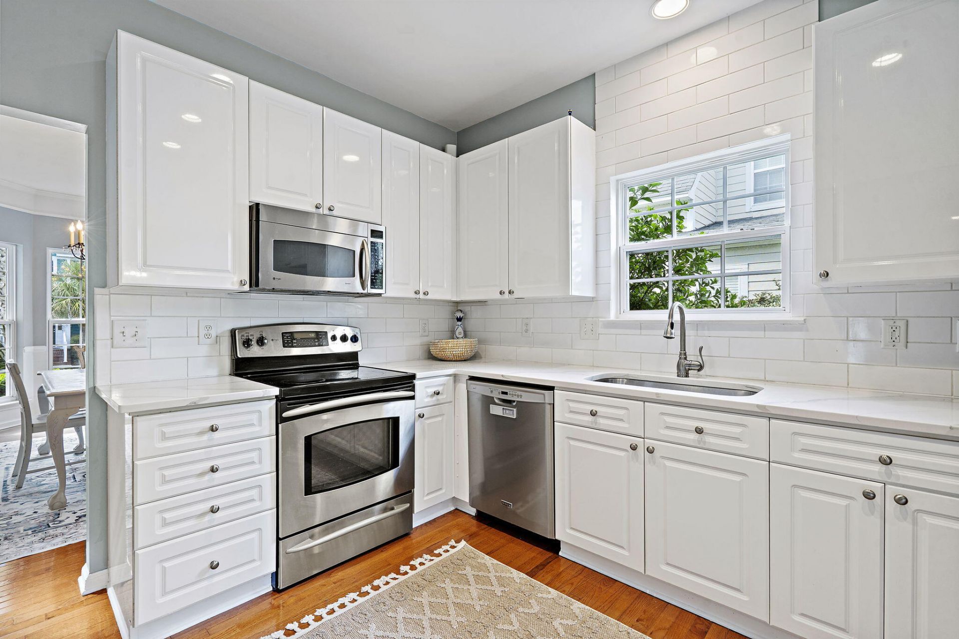 3101 Sonja Way Photo 14