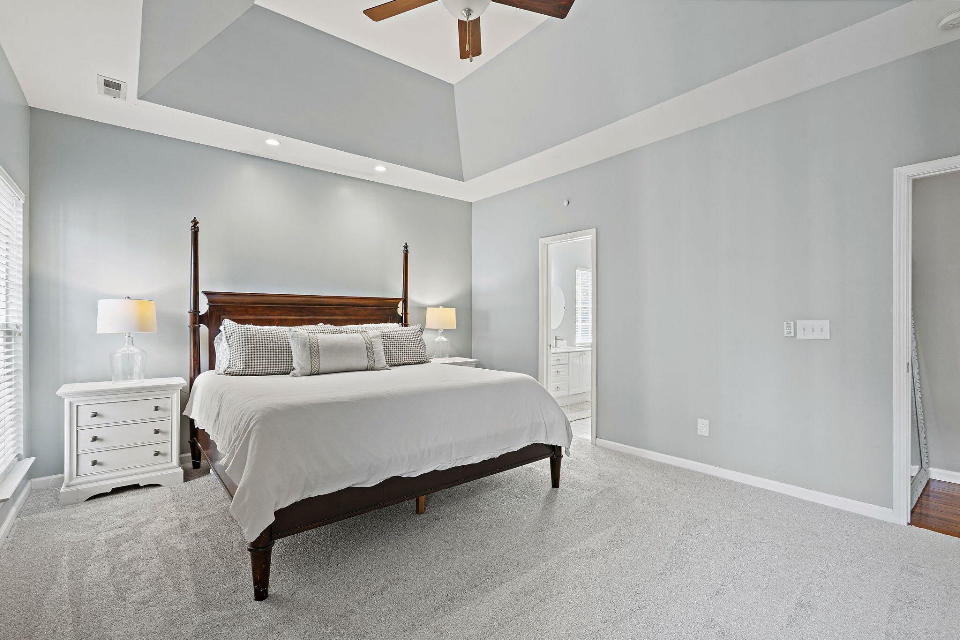 3101 Sonja Way Photo 22