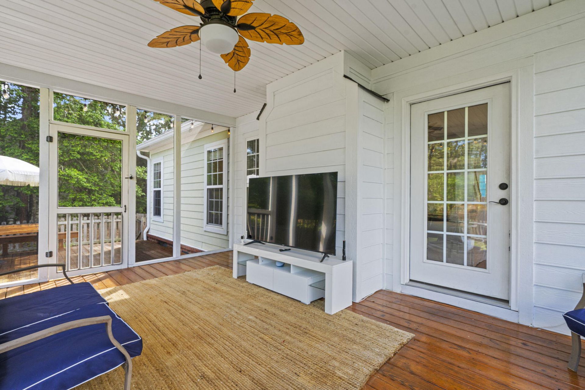 3101 Sonja Way Photo 27