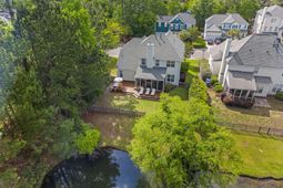 3101 Sonja Way photo 4
