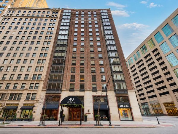 40 E Delaware Place, Unit 905, Chicago, IL 60611