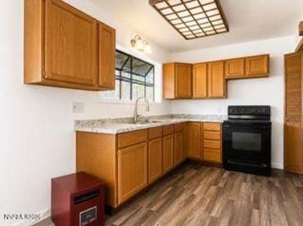 75 S Main Street, Paradise Valley, NV 89426 Photo