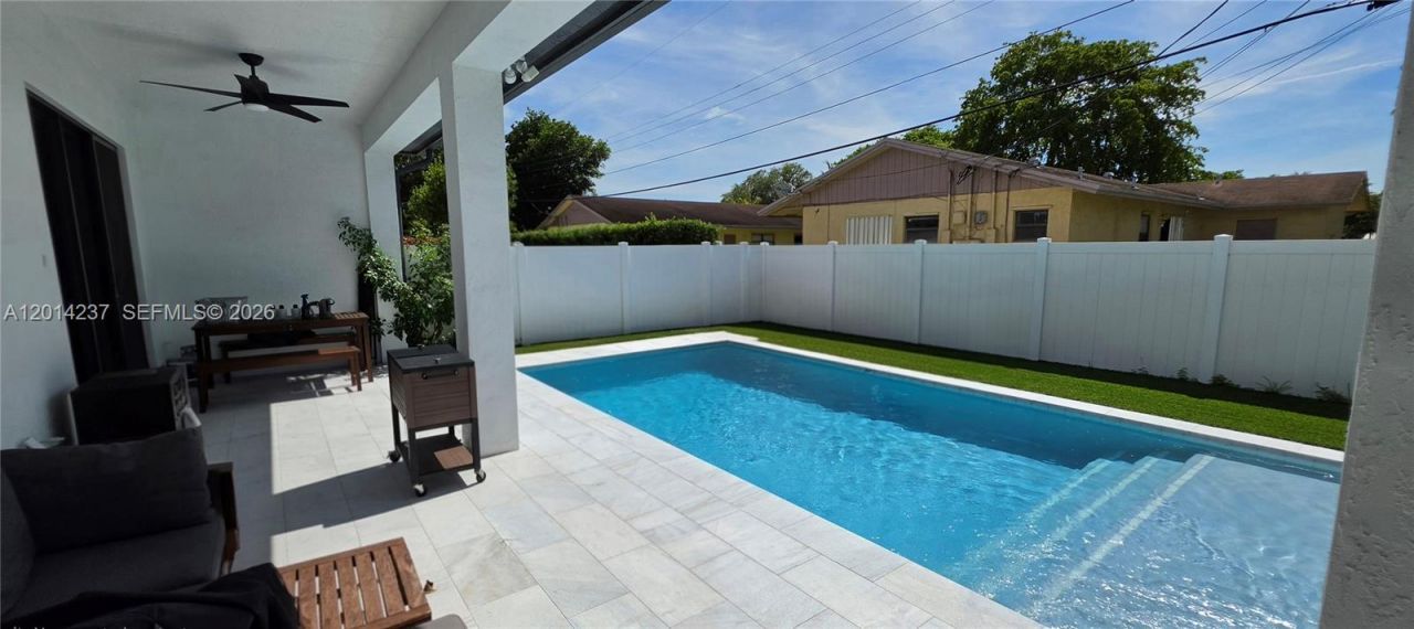 4971 Whispering Way, Unit 4971, Fort Lauderdale, FL 33312 Photo