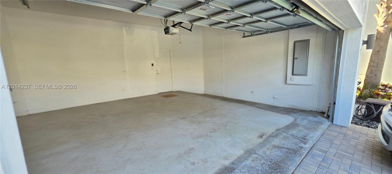 4971 Whispering Way, Unit 4971, Fort Lauderdale, FL 33312 Photo