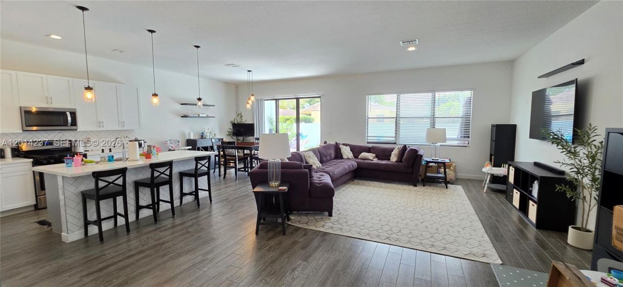4971 Whispering Way, Unit 4971, Fort Lauderdale, FL 33312 Photo