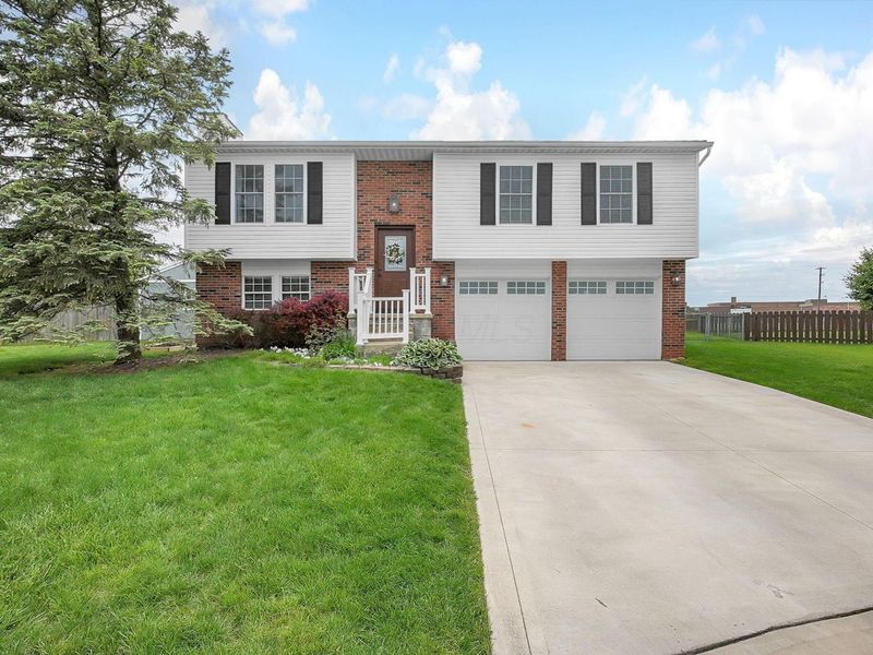 5579 Coral Court, Galloway, OH 43119 Photo 2