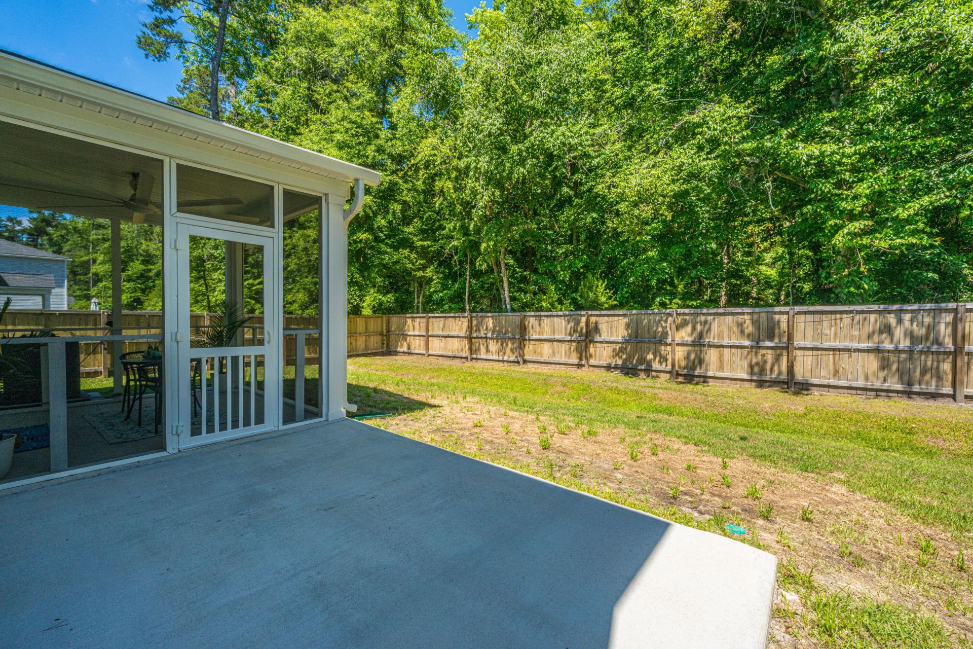 496 Minim Street Photo 34