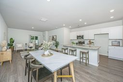 496 Minim Street photo 4