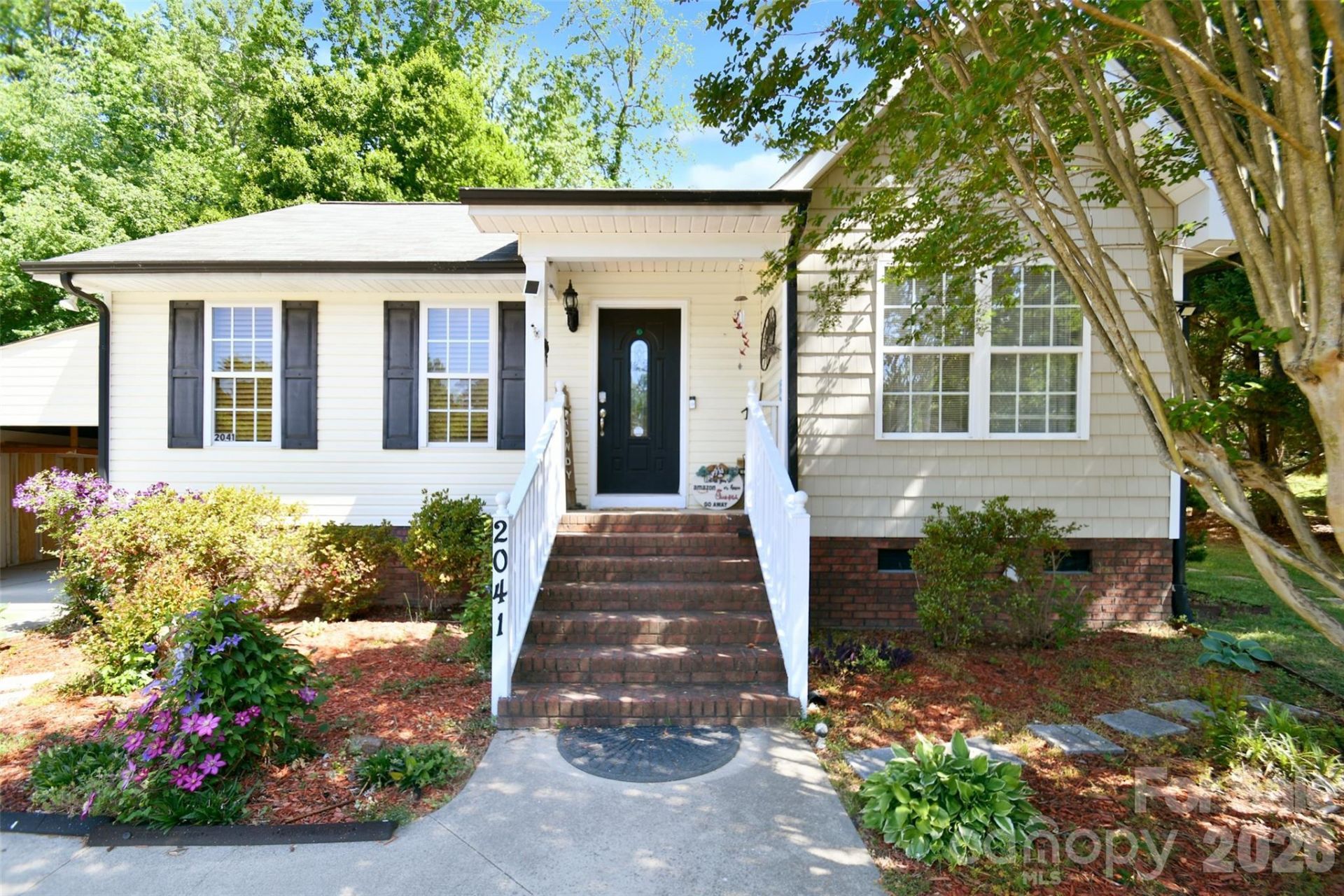 2041 Brantley Creek Drive, Kannapolis, NC 28083 Main Photo