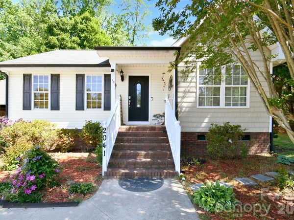 2041 Brantley Creek Drive, Kannapolis, NC 28083
