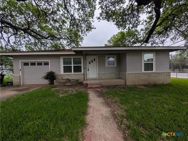 106 Woodland Avenue , New Braunfels, TX 78130