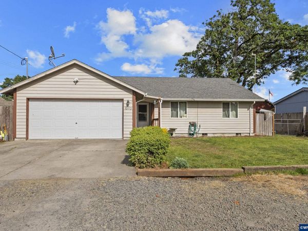 7530 6th St SE, Turner, OR 97392