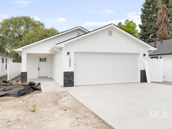 1906 Oregon Lane, Caldwell, ID 83605