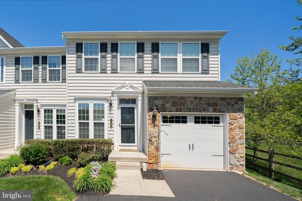 143 BRIARWOOD LANE, COLMAR, PA 18915