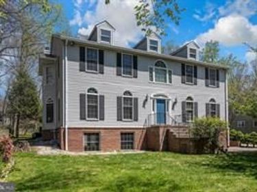 FALLS CHURCH, VA 22043