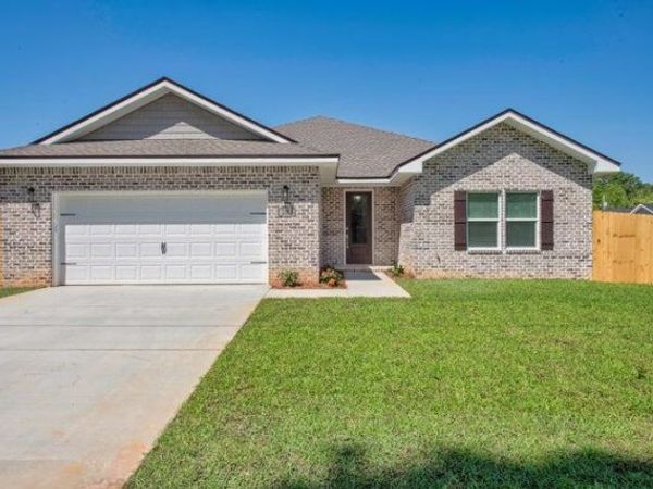 709 NW Lovejoy Road, Fort Walton Beach, FL 32548