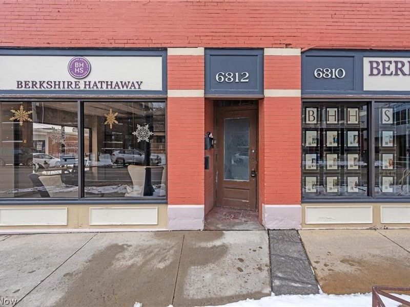 6812 Detroit Avenue, Unit 1, Cleveland, OH 44102 Photo 2