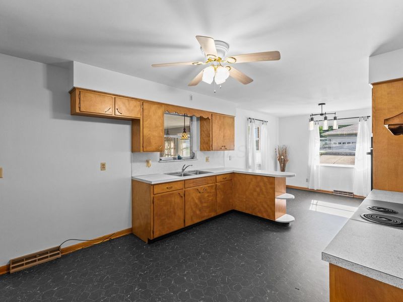 1802 Marrose Drive, Lancaster, OH 43130 Photo 20