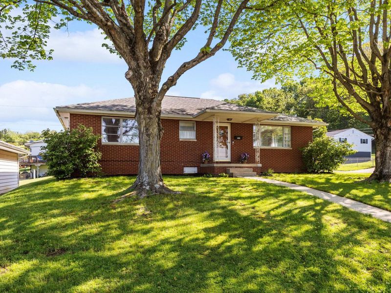 1802 Marrose Drive, Lancaster, OH 43130 Photo 4