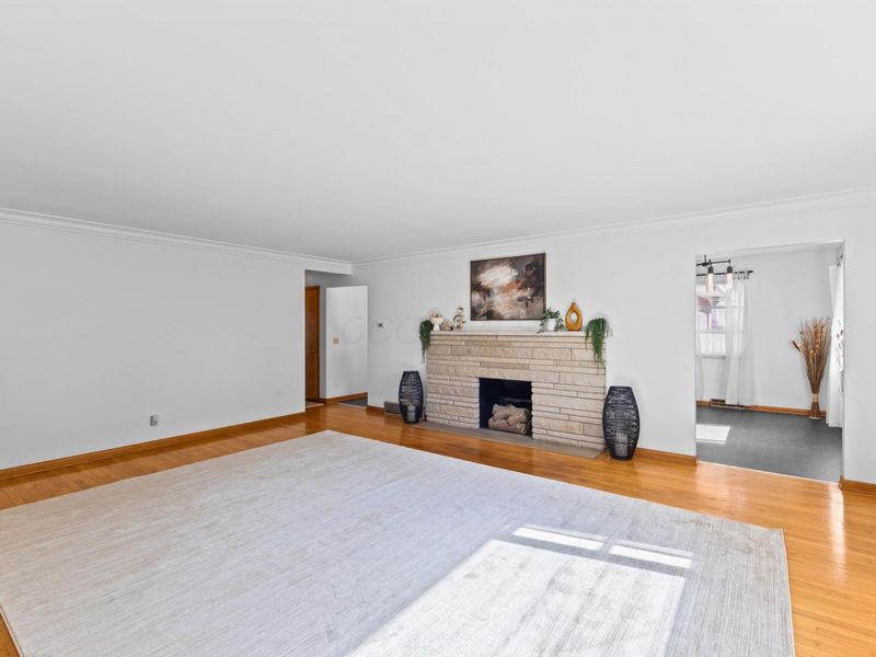 1802 Marrose Drive, Lancaster, OH 43130 Photo 9