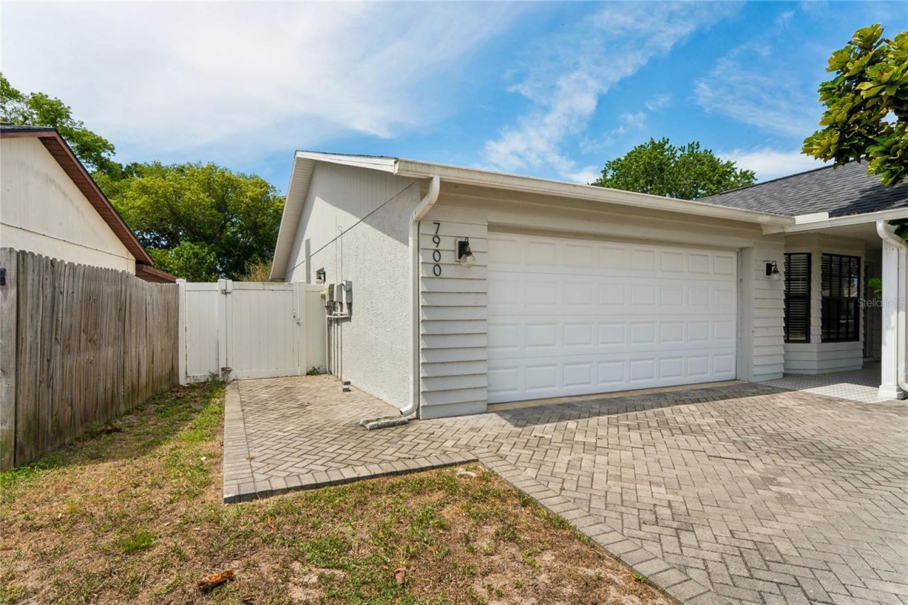 7900 Cayuga Drive , New Port Richey, FL 34653 Photo