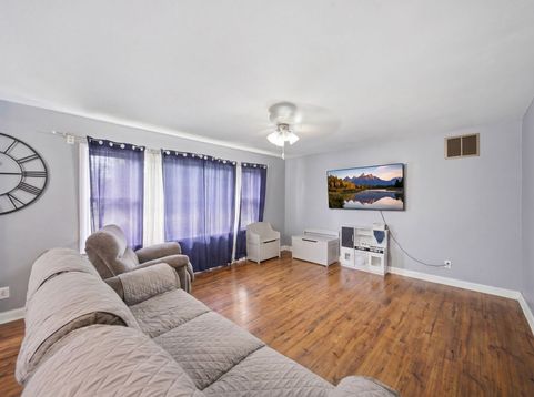 Main Photo