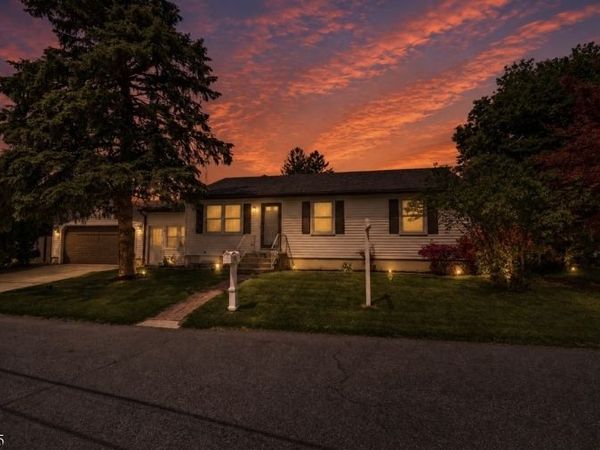 355 Kent St, Phillipsburg, NJ 08865
