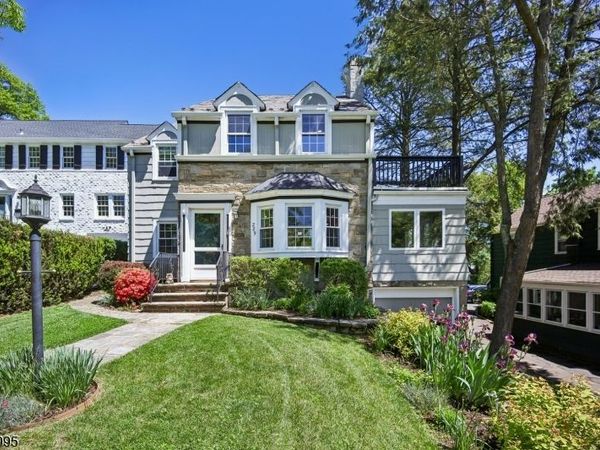 289 Western Dr S., South Orange, NJ 07079