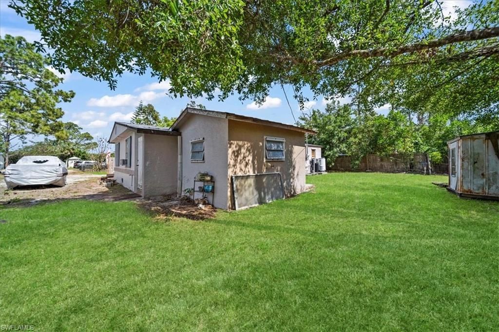 8366 Marx Dr, North Fort Myers, FL 33917 Photo