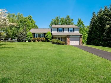49 SURREY DRIVE, CHURCHVILLE, PA 18966