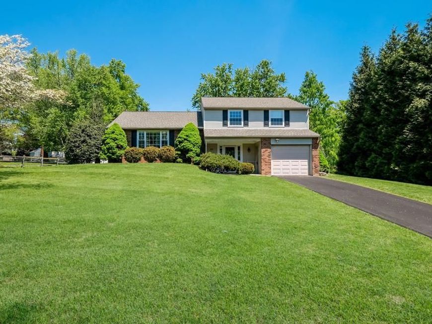 49 Surrey Drive, Churchville, PA 18966 Main Photo