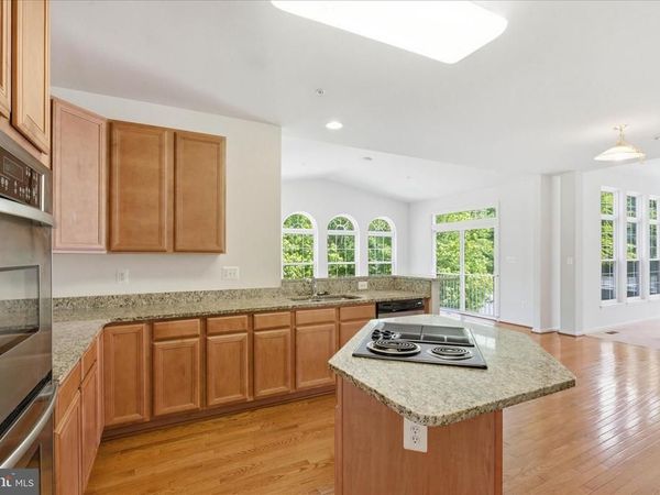 8114 HOLLY LANE, CLINTON, MD 20735