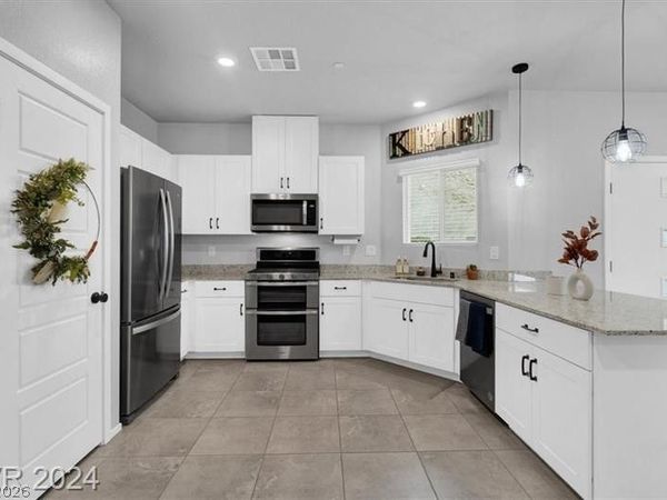 7481 Moonglade Street, North Las Vegas, NV 89084