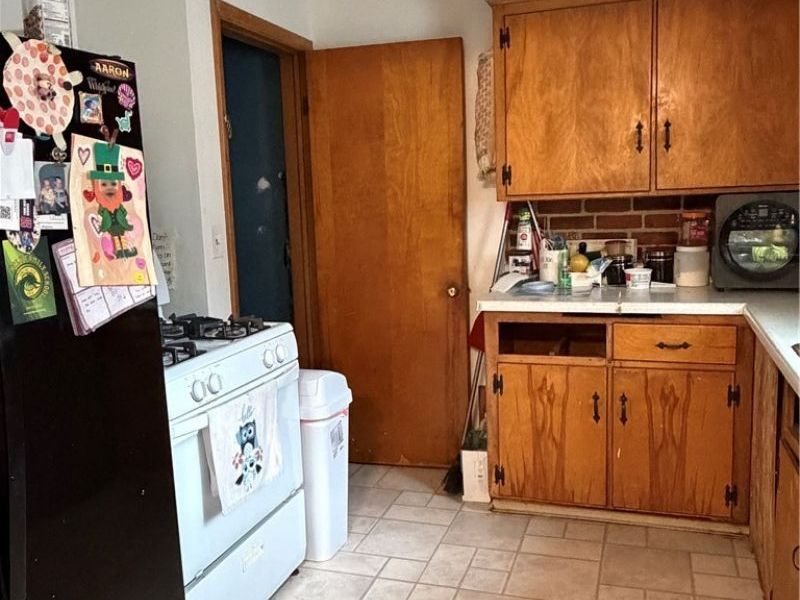 1546 Meadowbrook, Youngstown, OH 44514 Photo 6