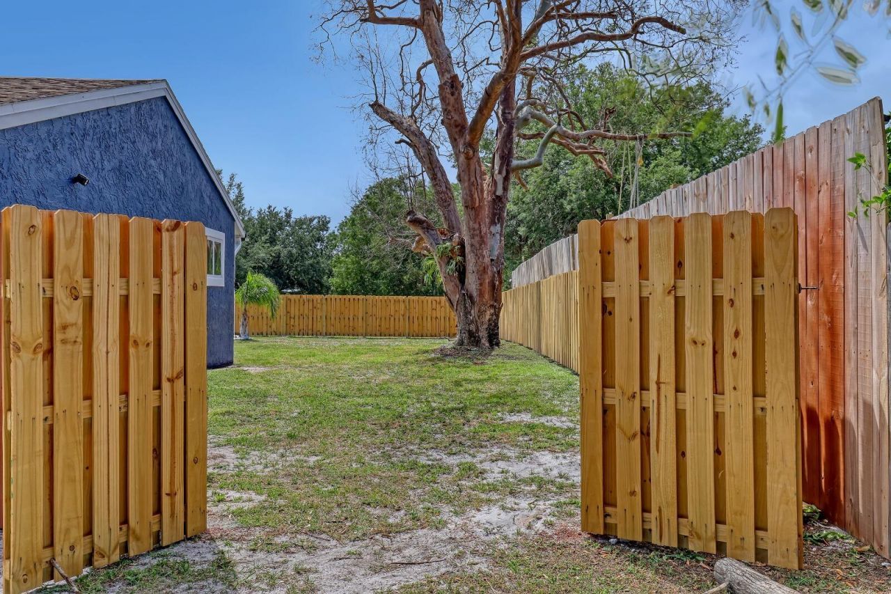 2055 SE West Dunbrooke Circle, Port Saint Lucie, FL 34952 Photo