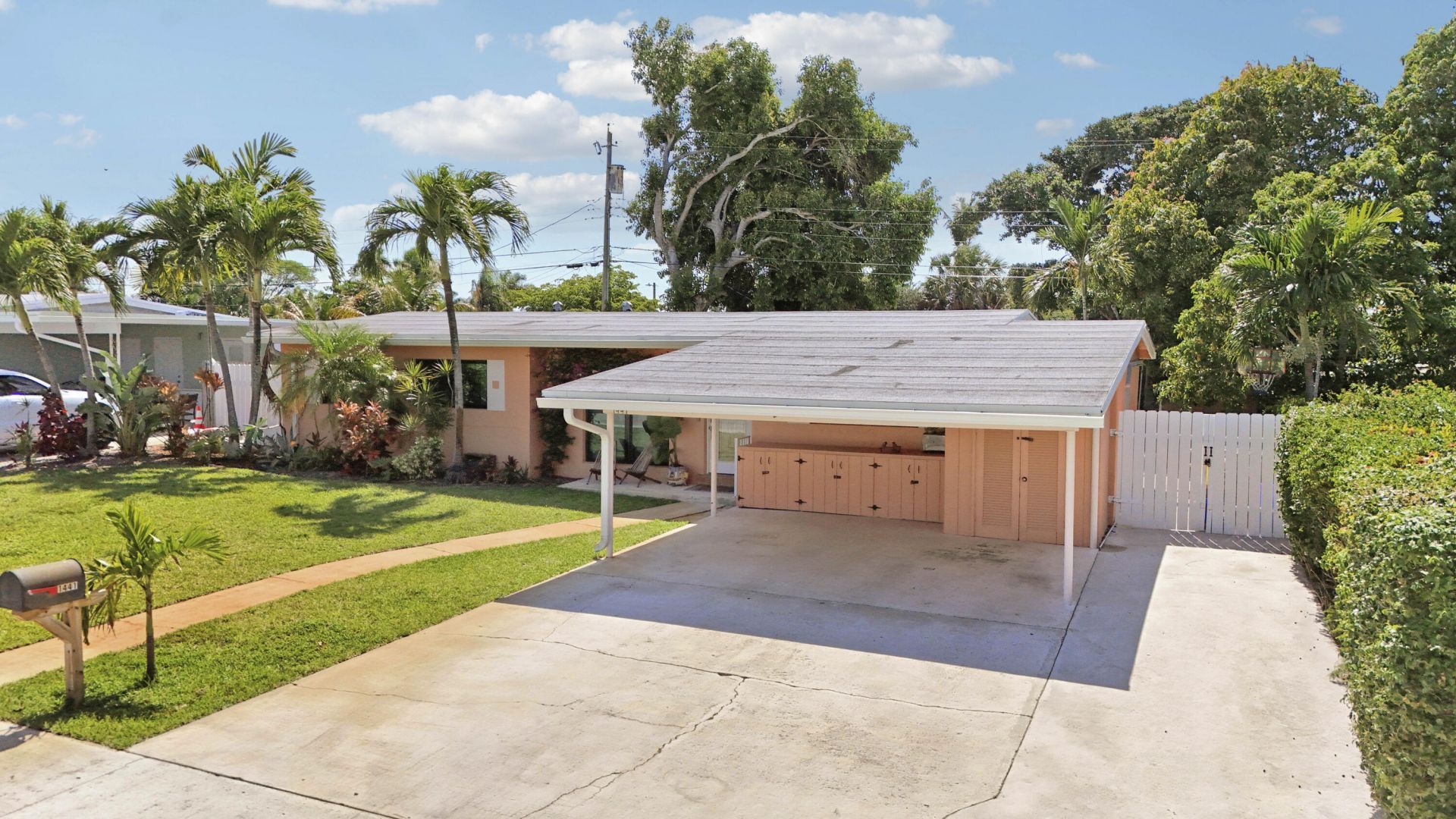 1441 Hillcrest Drive, Lake Worth Beach, FL 33461 Photo