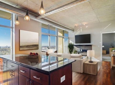 Main Photo