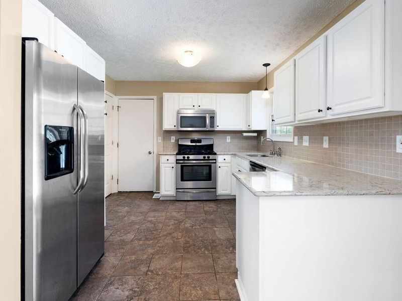 304 Jaguar Spur Avenue, Delaware, OH 43015 Photo 11