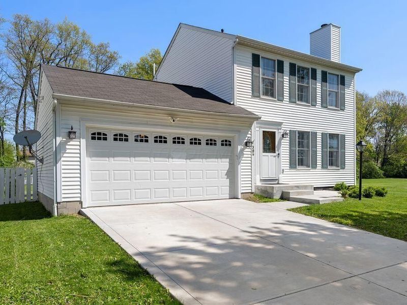 304 Jaguar Spur Avenue, Delaware, OH 43015 Photo 2