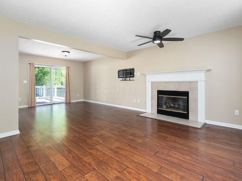 304 Jaguar Spur Avenue, Delaware, OH 43015 Photo 8